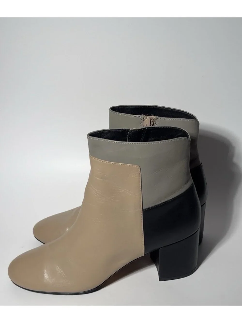 Cole Haan Colorblock Leather Booties Women’s 8.5B Side Zip Block Heel